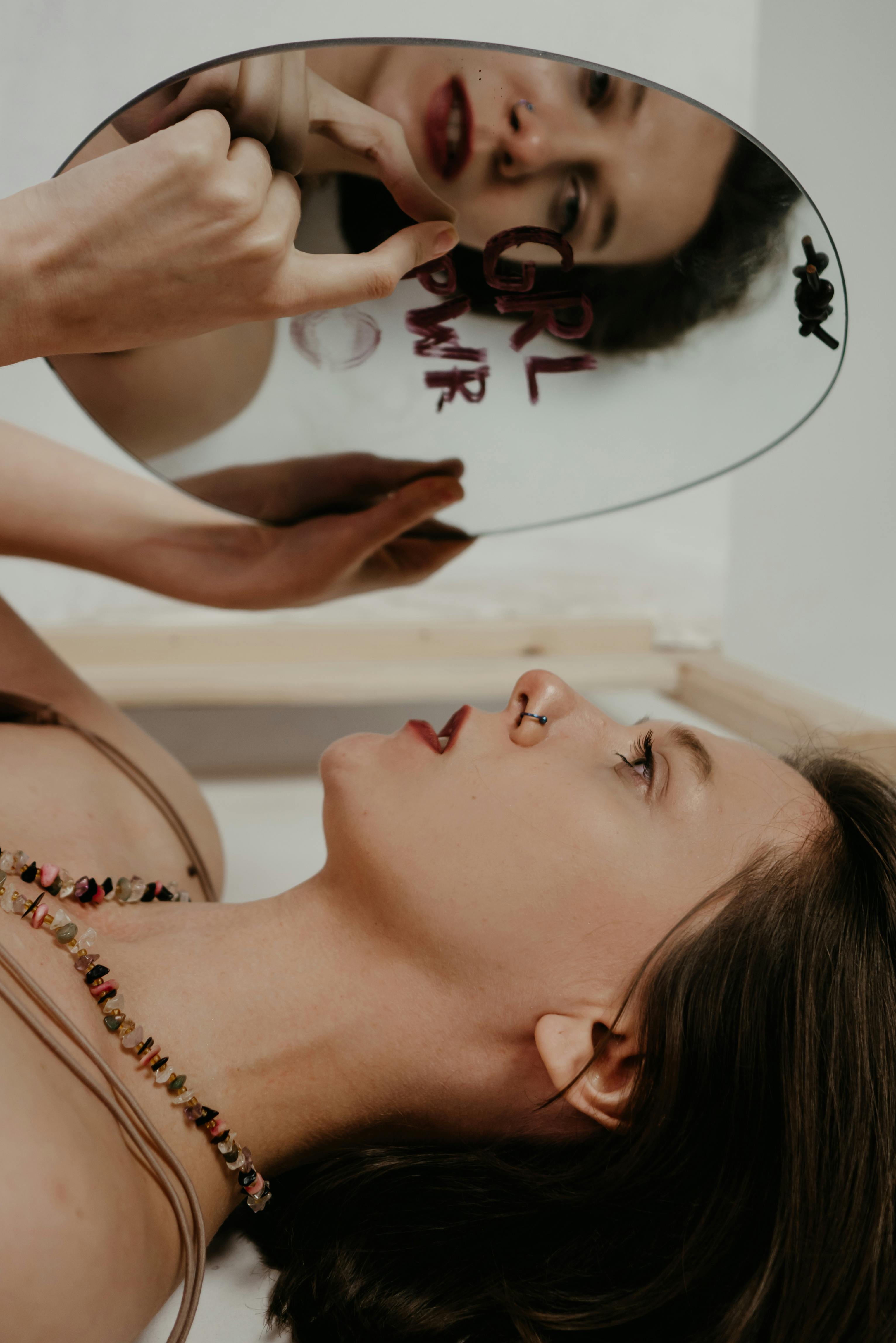 统一调性的视频画面用于广告传媒与品牌传播